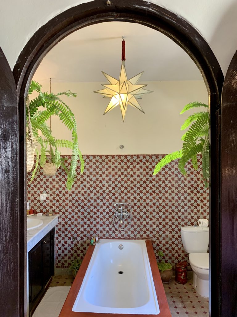 bathroom riad tizwa fes