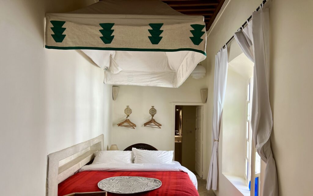 Riad Tizwa Marrakech room 3 daytime bed